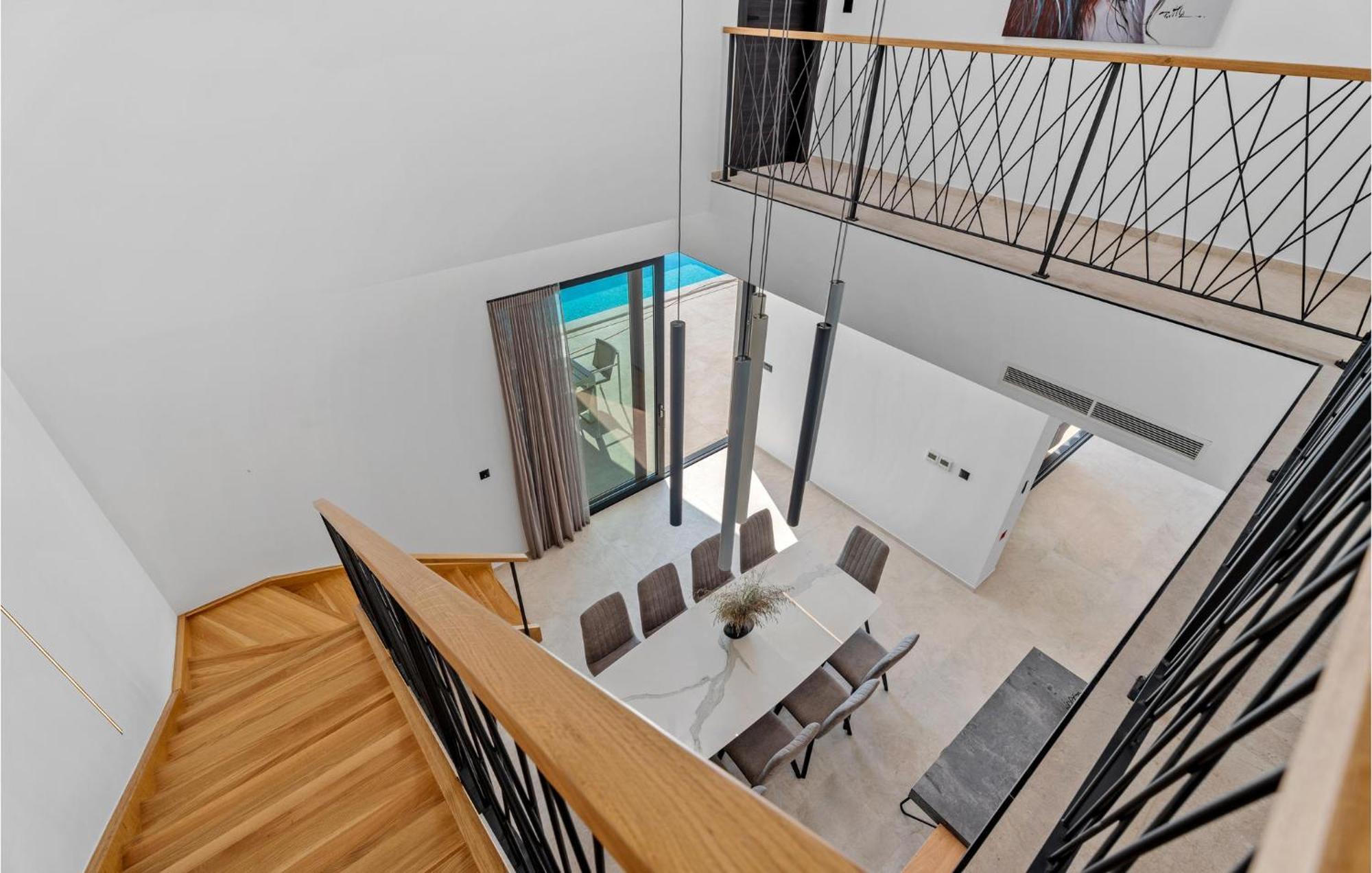 Beautiful Home In Omis With Kitchen 外观 照片