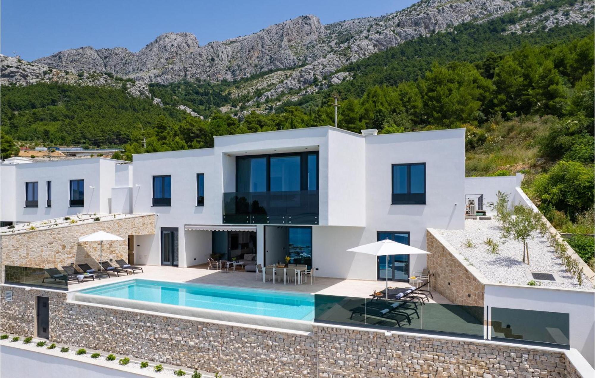 Beautiful Home In Omis With Kitchen 外观 照片