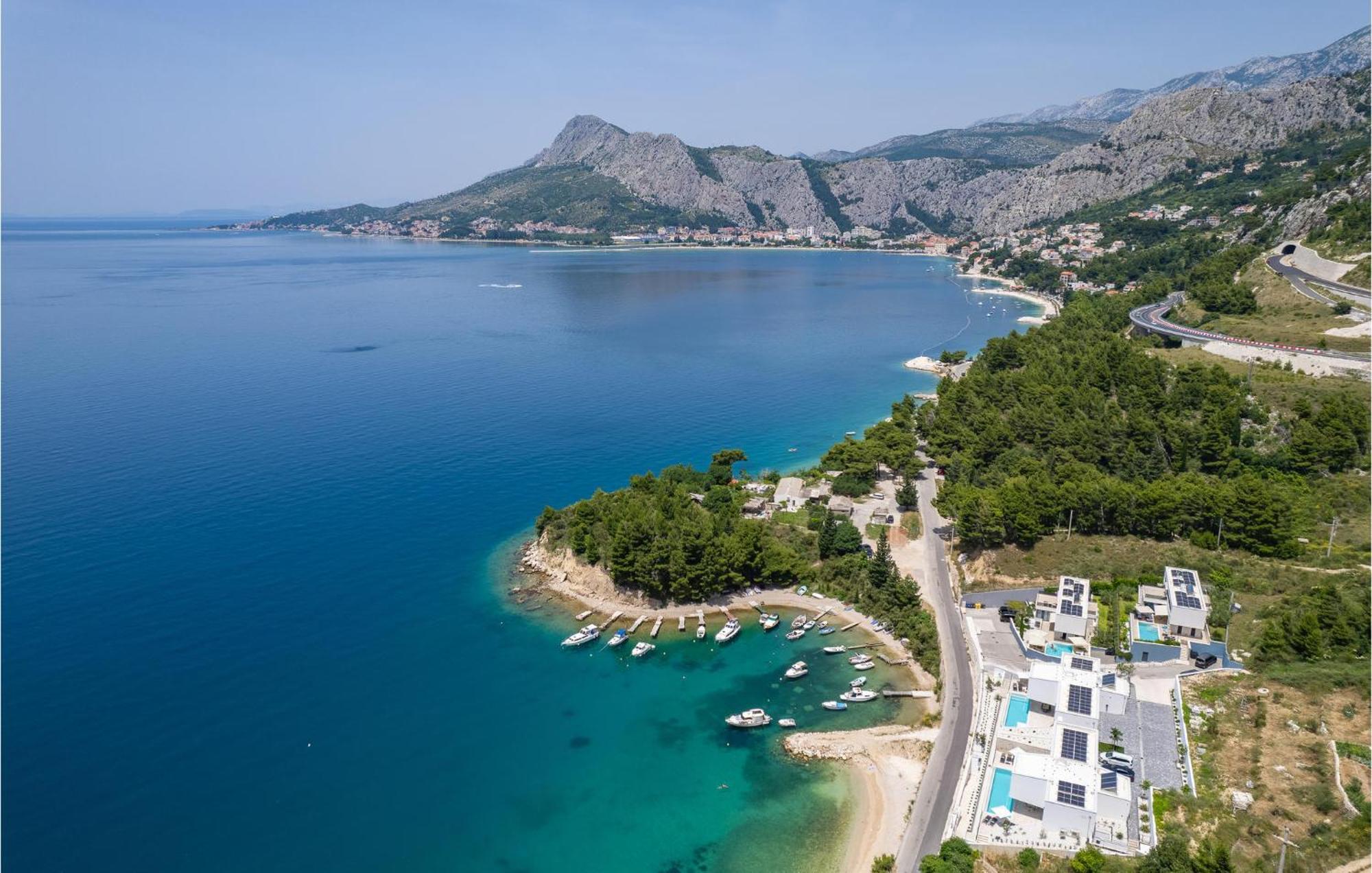 Beautiful Home In Omis With Kitchen 外观 照片